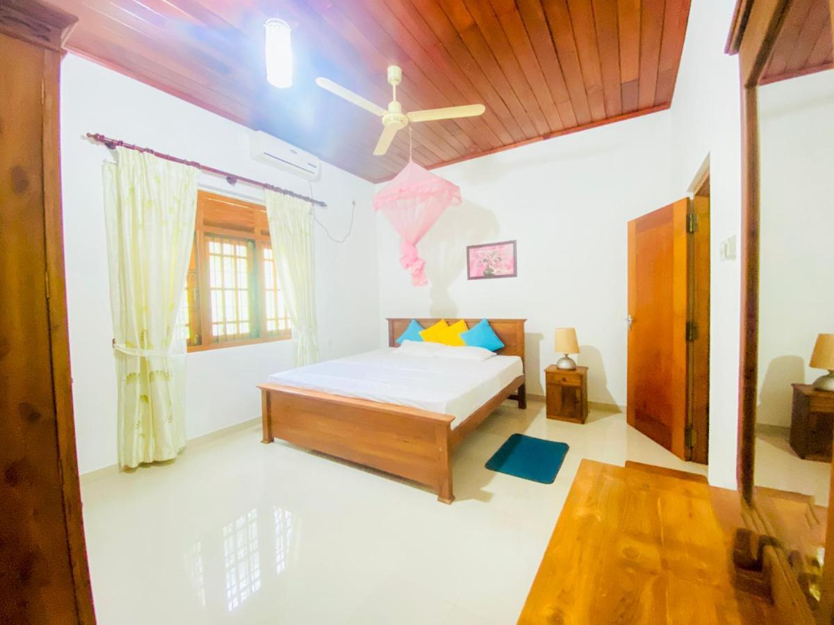 Lumbini Villa Bentota Exteriör bild
