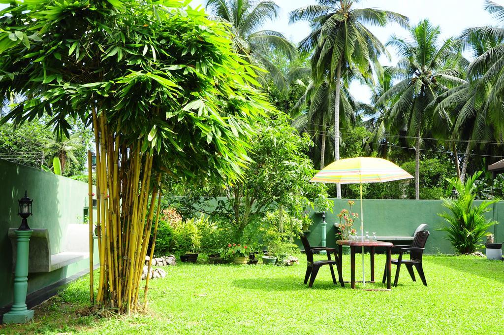 Lumbini Villa Bentota Rum bild