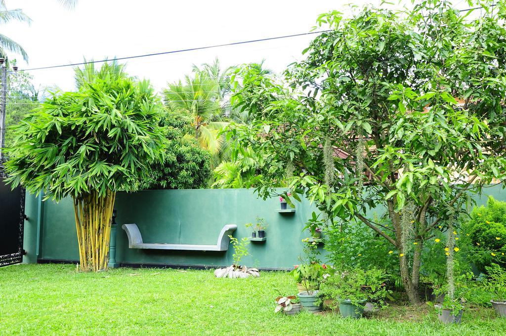 Lumbini Villa Bentota Rum bild